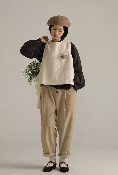 Japanese Grandma Style, Japan Minimalist Fashion, Mori Kei Outfits, Kei Outfits, One Set Outfit, Mori Fashion, Mori Kei, Japanese Street Fashion, Mori Girl