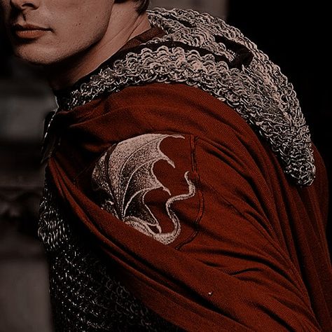 Merlin Season 6, King Arthur Legend, Merlin Series, Merlin Fandom, Top Tv Shows, Arthurian Legend, Merlin And Arthur, Arthur Pendragon, Square Photos