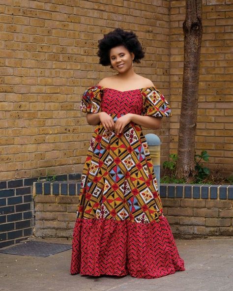 Birthdays Photoshoot, Maxi Dress Ankara, Gown Ankara, African Print Maxi Dress, Flowing Gown, Trendy Ankara Styles, Dress African Print, Maxi Dress Designs, Mama Africa