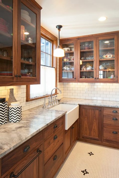 Hawthorne Tile | Eastmoreland Classic Kitchen - Hawthorne Tile American Bungalow, Kitchen Ikea, Farmhouse Kitchen Cabinets, New Kitchen Cabinets, Classic Kitchen, Marble Counter, Kitchen Redo, Wooden Cabinets, Trendy Kitchen