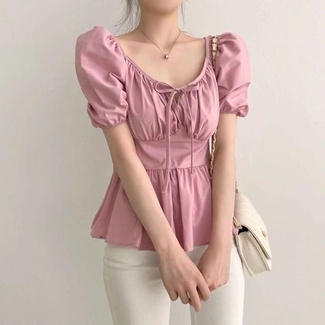 Pink Peplum Top Outfit, Ready To Wear Tops, Peplum Top Outfits, Cute Korean Outfits, Pink Peplum Top, Soft Girl Outfits, Glam Modern, Top Korean, T Shirt Crop Top