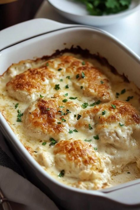 Cheesy Sour Cream Chicken Casserole 12 Sour Cream Uses Cooking, Recipes Using Sour Cream Dinner, Chicken And Sour Cream Recipes, Sour Cream Chicken Casserole, Cheesy Sour Cream Chicken, Recipes Using Sour Cream, Chicken Sour Cream, Cream Chicken, Sour Cream Chicken