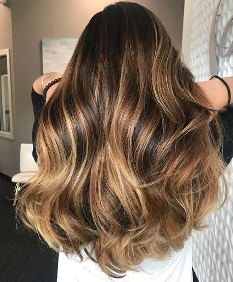 20 Ideas of Honey Balayage Highlights on Brown and Black Hair Blonde Balayage For Brunettes, Balayage For Brunettes, Balayage Hair Honey, Honey Balayage, Waist Length Hair, Black Hair Balayage, Brown Ombre Hair, Blond Balayage, Bronde Balayage