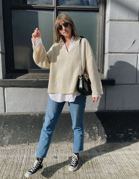 Relaxed 90s Style, Capsule Style, Looks Jeans, Looks Pinterest, Converse Style, Style 2023, Outfits With Converse, Outfit Jeans, Looks Street Style