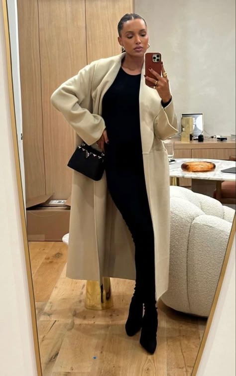 Jasmine Tookes Winter Style, Jas Tookes Style, Jastookes Style, Jasmine Tookes Outfits, Jasmine Tookes Aesthetic, Jas Tookes, Jasmine Tookes Style, Cute Casual Work Outfits, Casual Office Outfits Women