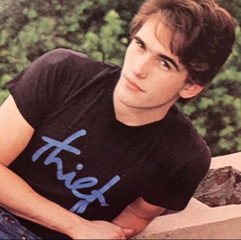 Matt Dillon Hot Pics, Greaser Guys, Matt Dillon The Outsiders, Dally Winston, 70s Boys, Young Matt Dillon, 80s Guys, 80’s Men, Guys My Age