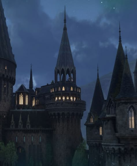 Harry Potter Shifting Visuals, Harry Potter Vibes Aesthetic, Hogwarts Aesthetic Castle, Hogwarts Legacy Castle Interior, Hogwarts Dark Aesthetic, Hogwarts Exterior, Black Lake Harry Potter, Hogwarts Castle Aesthetic, Harry Potter Shifting