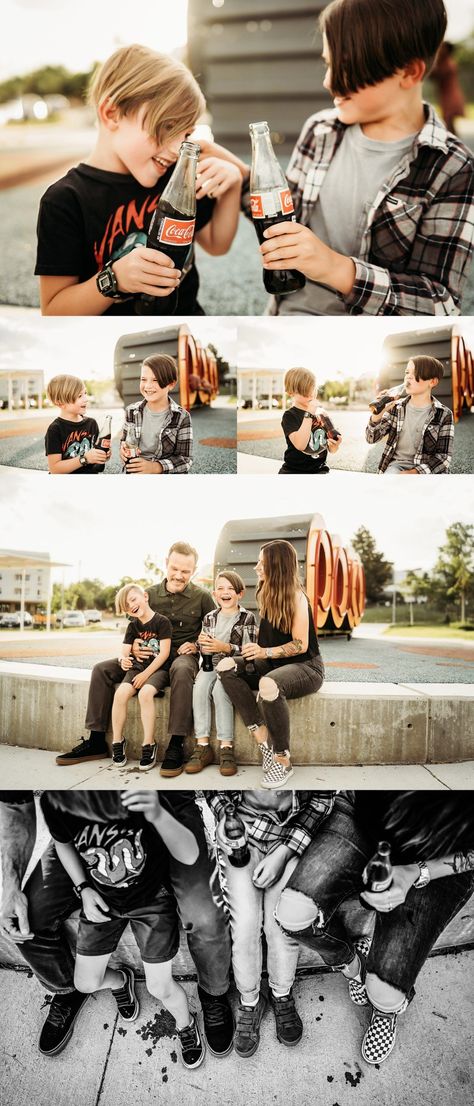 Edgy Family Photos, Rockabilly Family Photos, Cool Family Photo Ideas, Urban Family Pictures, Family Photographer Branding, Urban Family Photography, Urban Family Photos, Photographer Lifestyle, Summer Family Photos