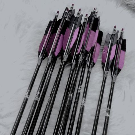 Misfits Aesthetic, Hawkeye Aesthetic, Archery Aesthetic, Kou Diabolik Lovers, Kate Bishop Hawkeye, Archery Set, Marvel Dr, Archery Equipment, Young Avengers