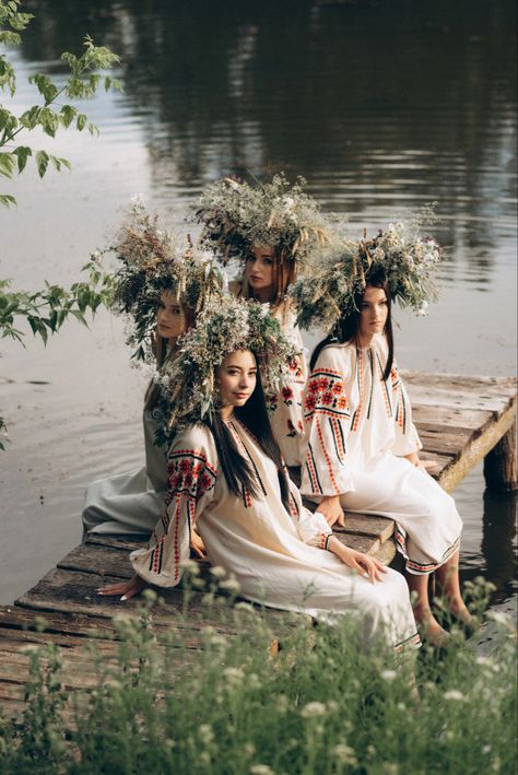 Summer Solstice Outfit, Solstice Outfit, Slavic Wedding, Ukrainian Mythology, Slavic Paganism, She Was A Fairy, Wood Nymphs, Cultural Clothing, Historical Artwork