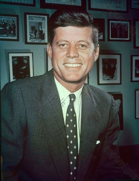 Young Jfk, Hyannis Port, Ap World History, John Fitzgerald, United States Presidents, American Presidents, Us Presidents, Back In Time, World History