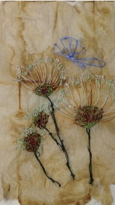 Teabag Embroidery, Teabag Art, Used Tea Bags, Country Flowers, Tea Bag Art, Textile Art Embroidery, Textiles Projects, Art Fabric, Bag Art