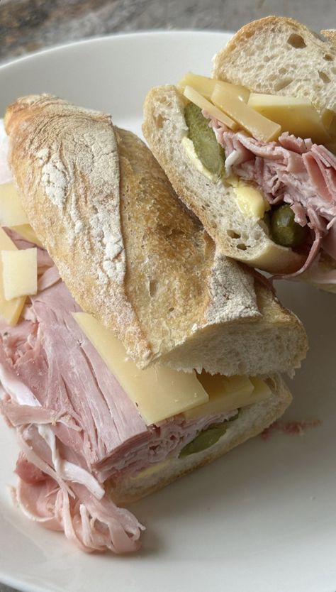 Ham And Cheese Sandwich, Think Food, Cheese Sandwich, Food Is Fuel, Ham And Cheese, Food Obsession, Cafe Food, Pretty Food, Dijon