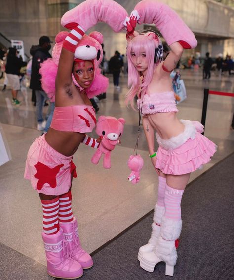 Gloom Bear, Black Cosplayers, Gloomy Bear, Cosplay Inspiration, Drawing Expressions, Cute Cosplay, Really Cute Outfits, Kawaii Clothes, Anime Cosplay