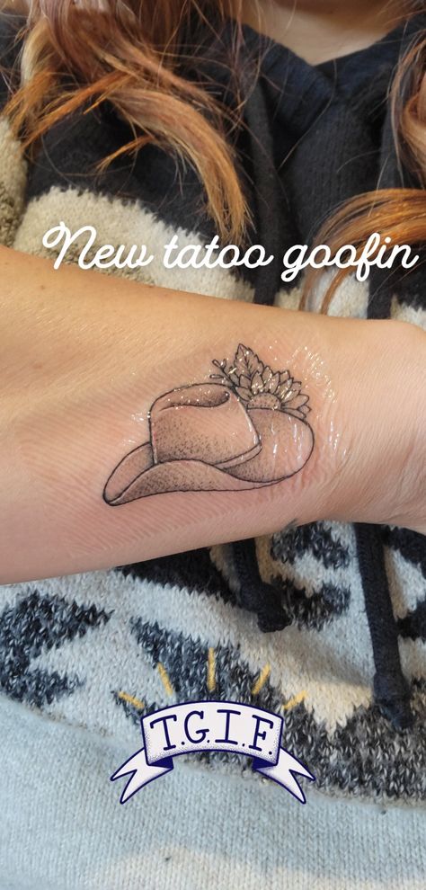 Country Sunflower Tattoo, Upside Down Cowboy Hat Tattoo, Cowboy Hat Memorial Tattoo, Small Cowboy Hat Tattoos For Women, Floral Cowboy Hat Tattoo, Western Tattoos For Lost Loved Ones, Cowgirl Tattoos Western Spine, Country Life Tattoos, Minimalist Western Tattoo Ideas