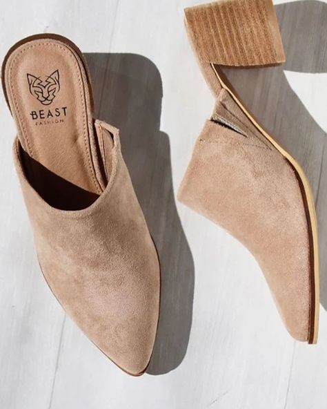 Sizes 7, 7.5, 11 only. Stephanie Mules. Link to shop in bio. Closed Toe Block Heels, Block Heel Mule, Block Heel Mules, Beauty Finds, Heel Mules, Suede Mules, Women's Mules, Shoe Fits, Footwear Collection