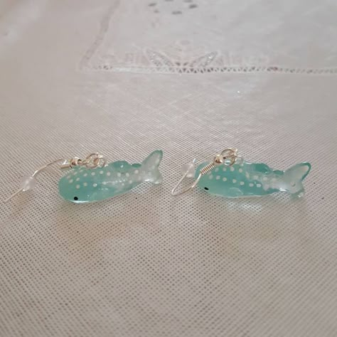 Blue Whale Shark, Kawaii Shark, Fish Animal, Earrings Kawaii, Shark Earrings, Cute Fish, Mia 3, Animal Earrings, Whale Shark