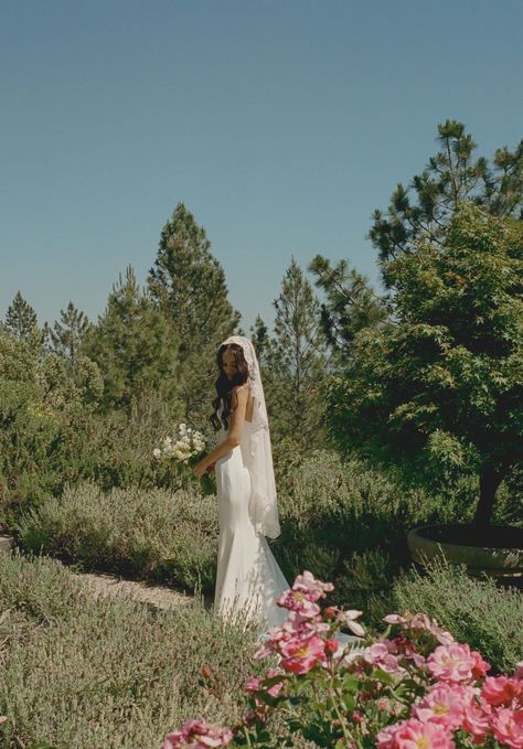 This mantilla embodies poetic romance. Crafted from ethereal floral-embroidered lace, it cascades with the grace of a love sonnet, delicately framed by French alencon lace. With its vintage-inspired design, it is a love story spun in lace, destined to drape over your head with grace. • A classic 42'' fingertip length bridal veil that is hand sewn from the most luxurious all-over floral embroidery• The edge of the veil is trimmed with a customizable scalloped lace• In white, off white, light ivory, or ivory• A discreet silver, rose gold, or gold metal hair comb is sewn to the underside for easy and secure placement CONSTANCY: steadfast and loyal Can't decide which color you need? Order free samples of tulle and lace HERE. Lace Wedding Dress And Veil, Bridal Hair With Mantilla Veil, Traditional Veils Bridal, Crown Veil Wedding, Wedding Veil Simple, Wedding Veils Lace Vintage, Reception Veil, Mantilla Veil Short Hair, Wedding Hair Vintage