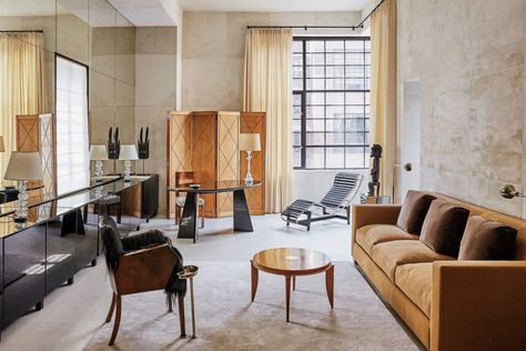 Habitually Chic® » Amazing Art Deco Apartment Small Sitting Rooms, Art Deco Apartment, Moët Chandon, 90s Home, Manhattan Apartment, Art Deco Buildings, Charlotte Perriand, Jazz Age, Apartment Complexes