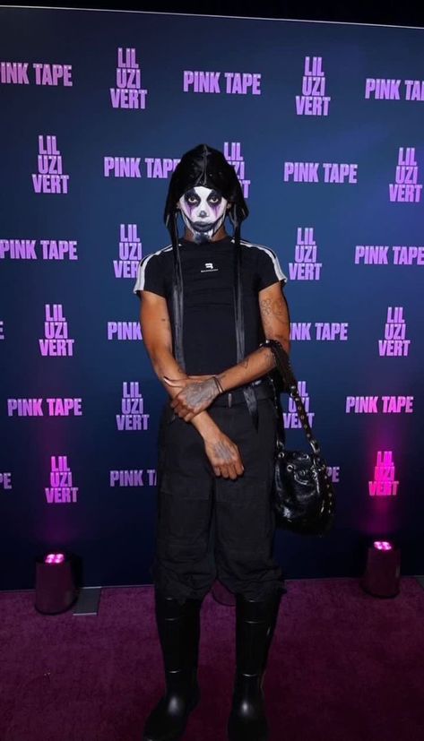 Playboi Carti Fits, Carti Makeup, Carti Fits, Carti Outfits, Vamp Makeup, Playboi Carti Outfits, Halloween Makeup Clown, Cash Carti, Body Type Drawing