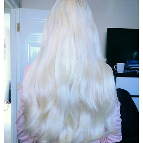 Ice Blonde Balayage, Ice Blonde Hair, Highlights Ombre, Long White Hair, Icy Blonde Hair, White Blonde Hair, Platinum Blonde Hair Color, Ice Blonde, Icy Blonde