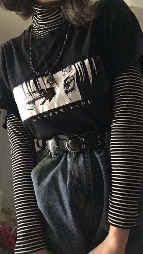 Layered Emo Outfits, Alt Layered Outfits, Book Nerd Aesthetic Outfit, Enby Outfits, Non Binary Outfits, E Girl Outfits, Alt Outfits, Funky Outfits, Layered Shirts