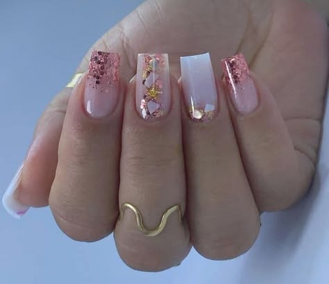 Foil Nail Designs, Romantic Nails, Fancy Nails Designs, Her Nails, Classic Nails, Foil Nails, December 1, Fancy Nails, Types Of Nails