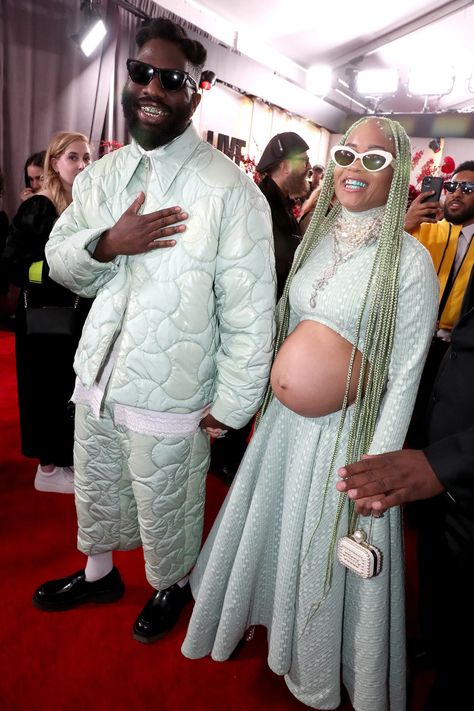 Grammys 2023: Fashion—Live From the Red Carpet | Vogue Grammy Party Outfit Ideas, Grammys 2023, Grammys 2024 Looks, Grammys 2024, 2022 Grammys, Grammys 2022, The Grammys 2022, Summer Hairstyles For Medium Hair, Grammys Red Carpet