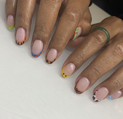 Fab Nails, Funky Nail Art, Hard Nails, Classy Acrylic Nails, Round Nails, Short Acrylic Nails Designs, Oval Nails, Minimalist Nails, Art Appreciation