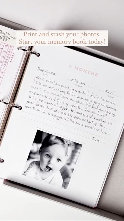 Diary Photo Ideas, Baby Book Ideas, Scrapbook Baby Book Ideas, Baby Journal Book, Baby Keepsake Book, Book Scrapbooking, Modern Baby Book, Pregnancy Diary, Baby Scrapbook Pages