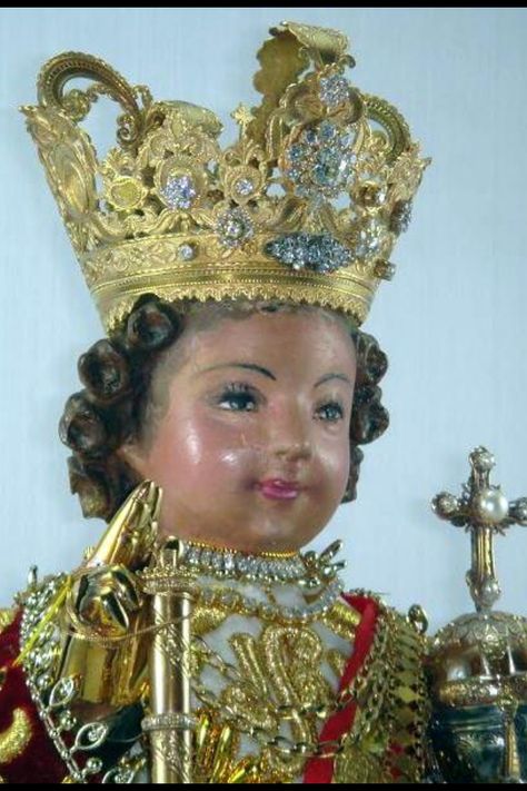 viva sr. sto. niño Sto Nino Image, Michael Jordan Face, Divine Infant Jesus, Sto Nino, Muslim Friends, Infant Of Prague, Infant Jesus, St Anthony, Prince Of Peace