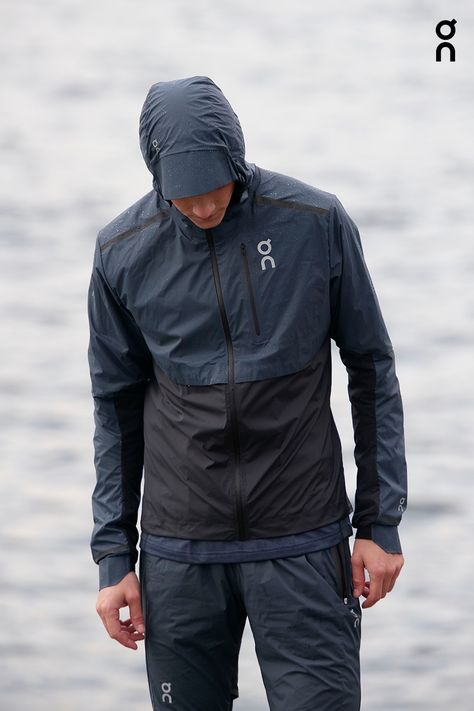 Running Jacket Men, Mens Running Clothes, Running Outfit Men, Winter Running Gear, Workout Outfits Winter, Stylish Lifestyle, Winter Running, Shoes Outfit Fashion, Track Suit Men