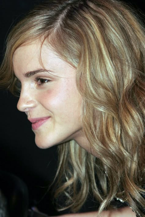 Cute as can be Emma Watson Blonde, Emma Watson Young, Sherilyn Fenn, Emma Watson Pics, Queen Sophia, Aimee Garcia, Emma Watson Style, Irina Shayk, Natalie Portman