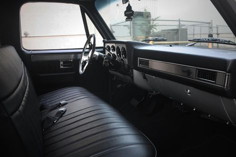 *My 85 Chevy Photoshoot* - C10 Forum C10 Interior Ideas, Chevy K10 Interior, Squarebody Interior Ideas, C10 Chevy Truck 73-87 Interior, Square Body Chevy Interior, Squarebody Chevy Interior, Chevy Square Body Trucks Interior, Square Body Interior, 67 Chevy Truck