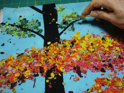 Confetti Quilt, Leaf Quilts, Quilt Landscape, Quilt Collage, Landscape Quilting, Cool Quilts, Autumn Leaves Art, Tree Quilts, Quilting Art