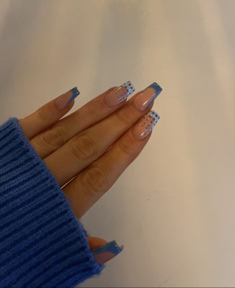 French With Dots Nails, Pretty Nail Ideas Acrylic Summer, Pretty French Nails Classy, Short Nail Inspo French Tip, Square French Tip Designs, Natural Blue Nails, Blue Nails With Dots, Dot Nails Designs, Blue Dots Nails