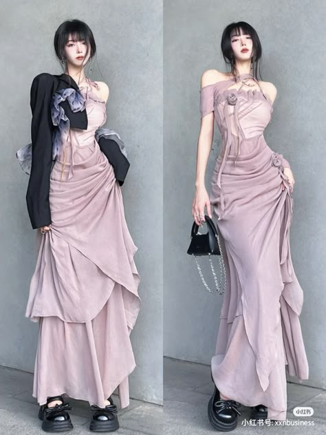 Prom Dresses Douyin, Asian Evening Dress, Douyin Prom Dress, Douyin Dress, Fashion Designer Outfits, Beautiful Gown Designs, Douyin Fashion, Unique Wedding Dresses, Elegant Clothing