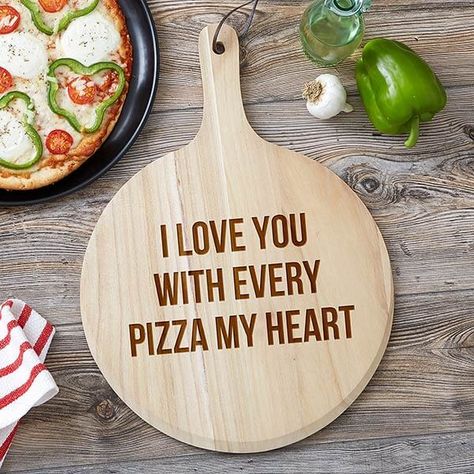 Check out these 5 senses Valentine's gift ideas, perfect for giving to your sweetheart for Valentine's Day or any special romantic occasion. Pizza Kit, Pizza Gifts, Pizza Board, Wood Pizza, Heart Shaped Pizza, Message Board Quotes, Letter Board Ideas, Personalization Mall, Personal Pizza