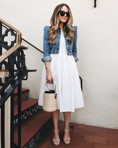 Ladylike Dress, Cute Outfits With Jeans, Dress With Jean Jacket, Dallas Fashion, City Outfits, Preppy Style Summer, Frocks For Girls, Over 50 Womens Fashion, The Teacher