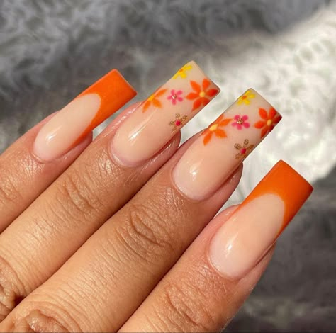 Nail Inspo Orange, Orange Summer Nails, Nails Art Easy, Nails Art Simple, Nail Art 2022, Easter Nail Ideas, Easter Nails Easy, Nail Art 2023, Art Hacks