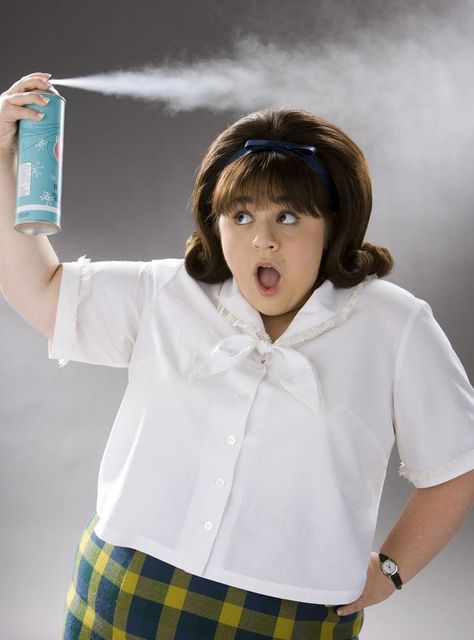 The actress who played Tracy in the original Hairspray movie is about to star in a new film. Hairspray Party, Diy Plus Size Halloween Costumes, Tracy Outfits, Halloween Fortune Teller Costume, Hairspray Hairstyles, Tracy Turnblad, Hairspray Movie, Hairspray 2007, Diy Hair Spray