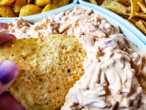 Boat Dip Recipe, Ww Dips, Boat Dip, Vegan Easter Recipes, Recipes Tiktok, Chili Mac And Cheese, Dressing For Fruit Salad, Easy To Make Snacks, Chicken Salad Recipe Easy