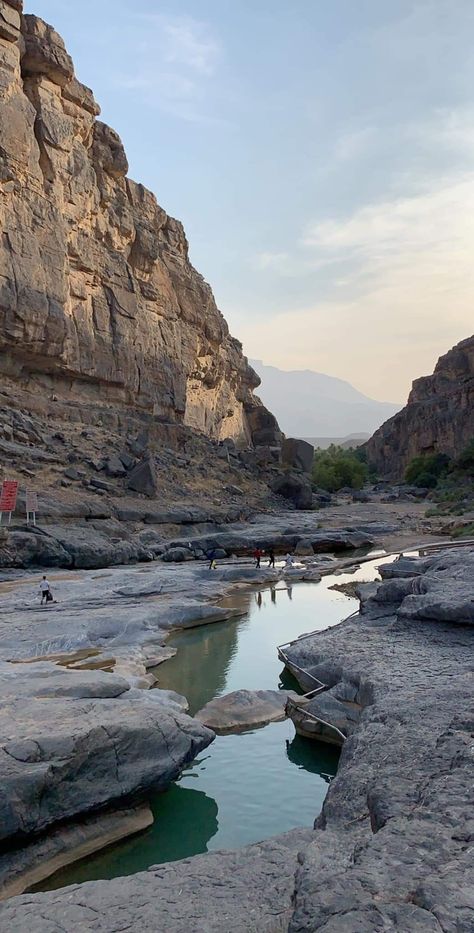 Oman Aesthetics, Artemis Core, Oman Culture, Oman Travel, Landscape Rock, Sky Photography Nature, Holiday Places, Travel Inspo, Pretty Places