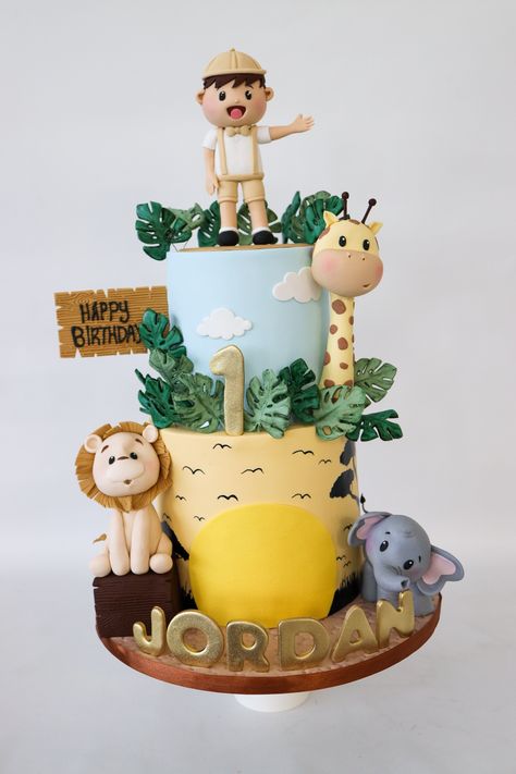 It's jungle time! How adorable is this first birthday cake!! Nothing like some cute animals to make a cake 🦁🦒🐘⁠ ⁠ ⁠ #Kellyjaynes #kellyjaynesboutique #kjcakes #birthdaycake #cake #dessert #celebration #cakestagram #sweet #instacake #yum #kidsbirthday #birthdayparty #bestcake #bakery #cakedecorating #cakedesign #happybirthday #instalove #delicious #photooftheday #tasty #amazingcakes #cakecakecake #cakeoftheday #uniquecakes Animals Birthday Cake, French Cakes, Fondant Leaves, Chocolate Pinata, Balloon Gifts, Safari Animals Birthday, Animal Birthday Cakes, French Cake, Cakes Chocolate