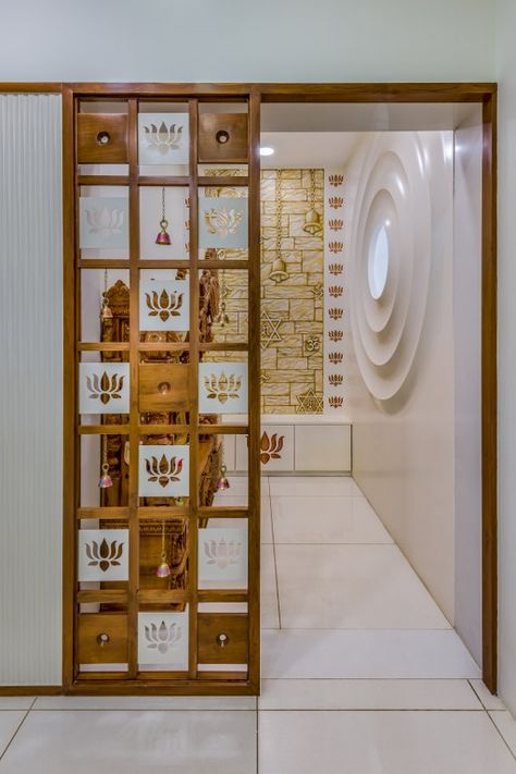 Temple Glass Partition Design For Home, Pooja Room Modern Interior Design, Mandir Design Puja Room Partition, Mandir Partition Design Living Rooms, Temple Partition Design For Home, Puja Room Partition Design, Pooja Partition Design, Temple Partition Design, Temple Room Door Designs