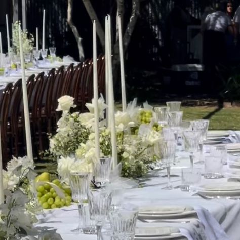 M E M O R Y  L A N E on Instagram: "Curvy bridal tables - shall they be here to stay? 

We are simply adoring them 😍 throwback to K&M chic garden wedding ✨ 

#memorylanestyling #eventstylist #weddingstylistaustralia #destinationwedding #outdoorwedding #outdoorweddingideas #bridaltabledecor #modernwedding #gardenwedding #gardenweddinginspiration" Bridal Table Decorations, Garden Chic Wedding, Chic Garden, Garden Wedding Inspiration, Bridal Table, Wedding Stylist, Garden Wedding, Wedding Modern, Outdoor Wedding