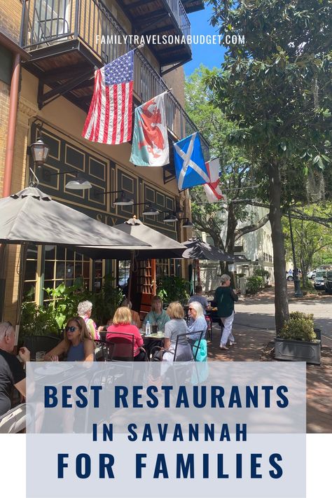 people dining outside the Six Pence Pub in Savannah, GA with the iconic front window with flags hanging above the entrance and large oak trees outside. Savannah Georgia Food, Savannah Georgia Restaurants, Savannah Georgia Vacation, Savannah Restaurants, Family Friendly Breakfast, Savannah Historic District, Kids Restaurants, Lunch Places, Georgia Coast