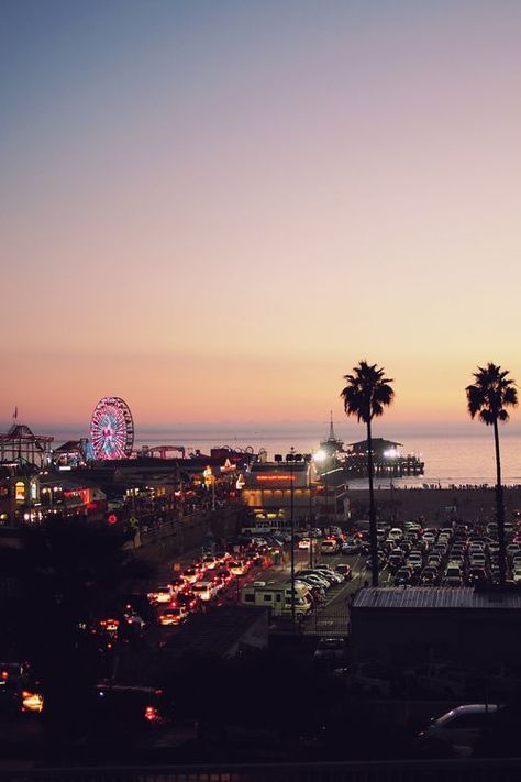 #city #lights #santa monica Santa Monica Pier, City Of Angels, California Love, California Dreamin', California Dreaming, By The Beach, Amusement Park, Beautiful Wallpapers, Santa Monica