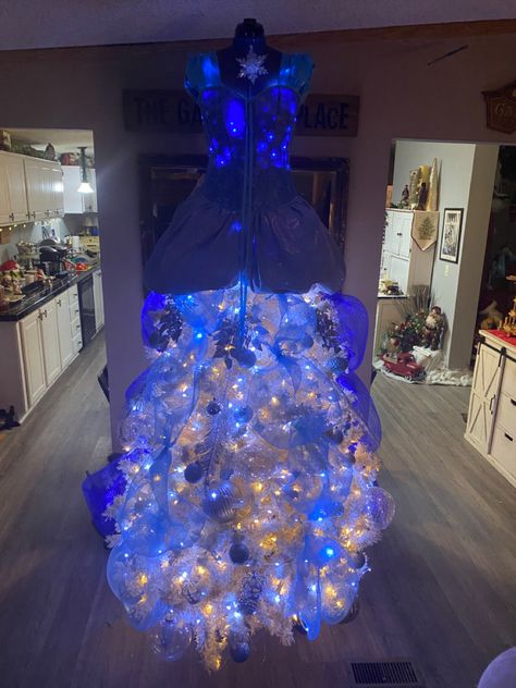 Christmas Tree inspired by Cinderella’s dress. #CinderellaTree #CinderellaChristmas #MannequinTree Cinderella Dress, Cinderella Dresses, Christmas Bells, Ornaments Diy, Quince, Xmas Tree, Christmas Ideas, Cinderella, Christmas Decorations