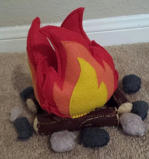 Mini 6" Felt Campfire Set - Sticks and Rocks - Newborn and Baby Prop Felt Campfire, Diy Montessori Toys, Fireman Party, Baby Mobil, Collage Art Projects, Baby Props, Felt Food, Baby Pics, Felt Patterns